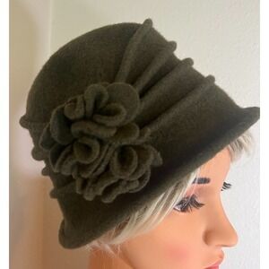 Scala Olive Green Wool Cloche Hat Felt Rosette Art‎ Nouveau Dark Academia 20s